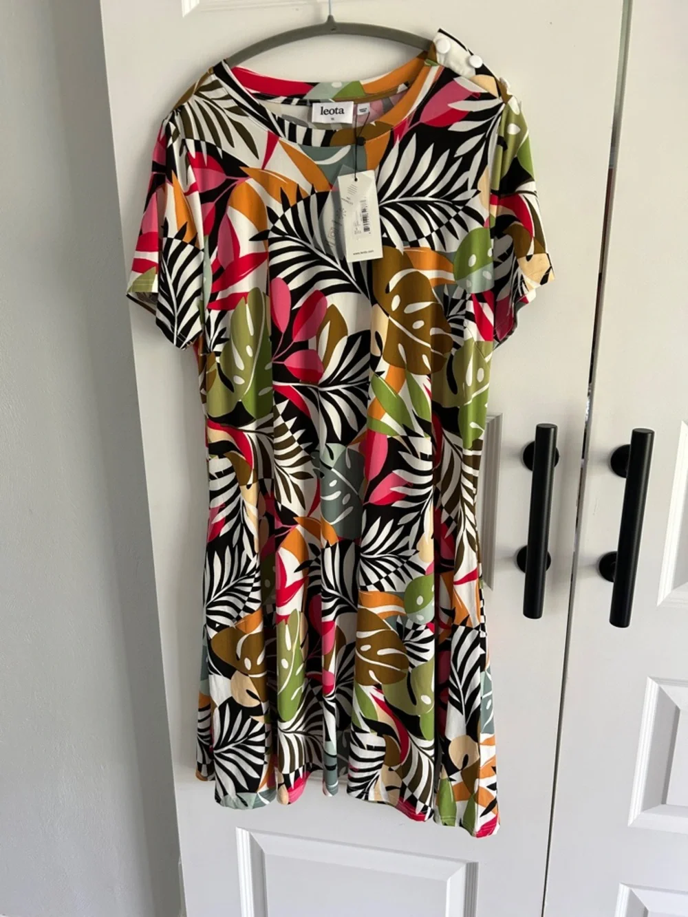 Leota Bold Tropical Leaf Shift‎ Dress - Pink, Green, Orange, Black 1X